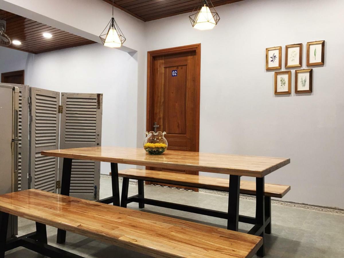 Quynh'S Homestay Туй Хоа Екстериор снимка